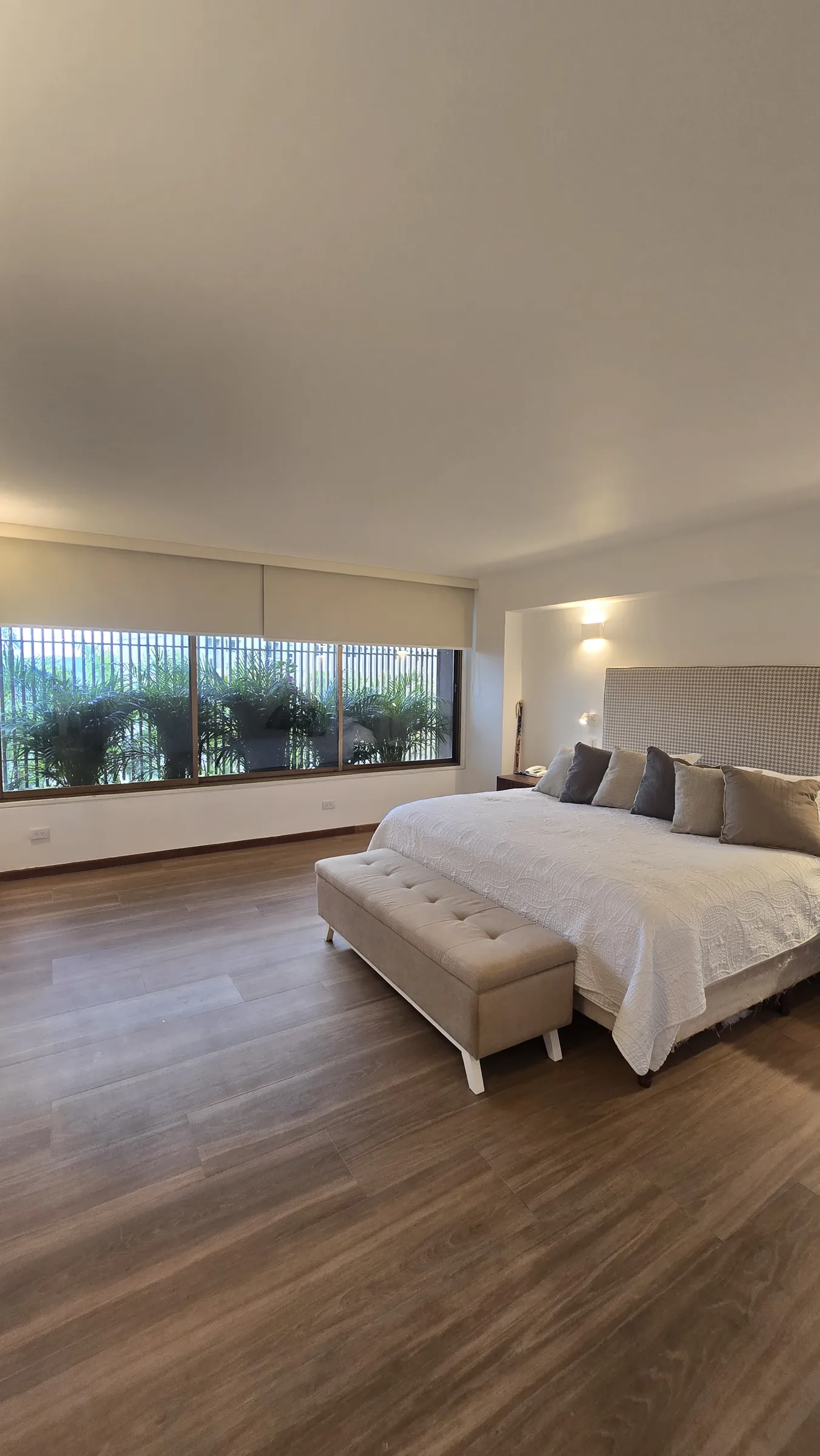Habitación principal remodelada por Oscar